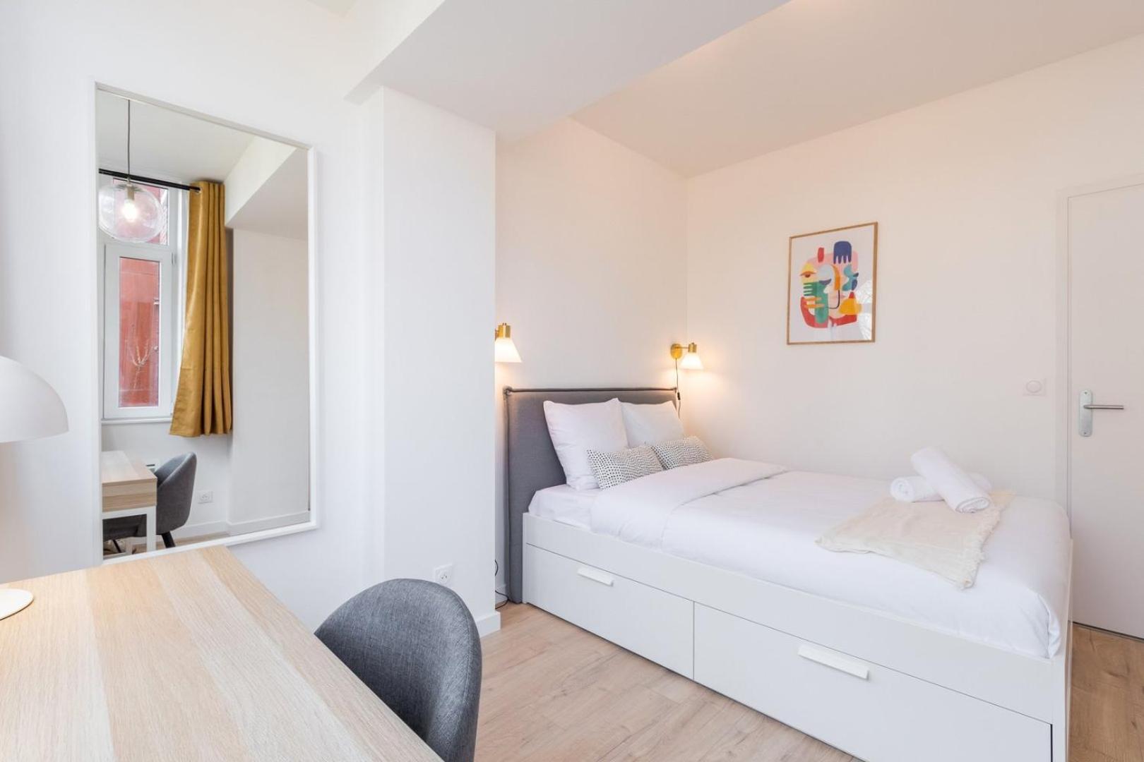 Charming Through-Apartment Renovated And Equipped! Марк-ен-Барой Екстериор снимка